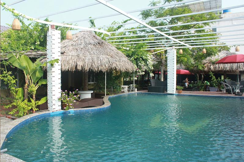 Minh Chau Resort 